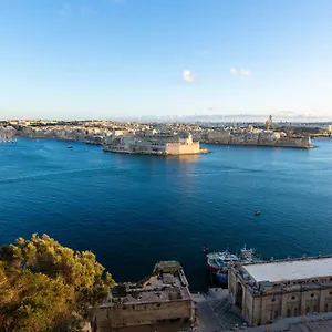 Large 3 Bedroom Appartamento La Valletta