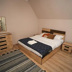 Grandpa House - App.2 Appartamento Tirana